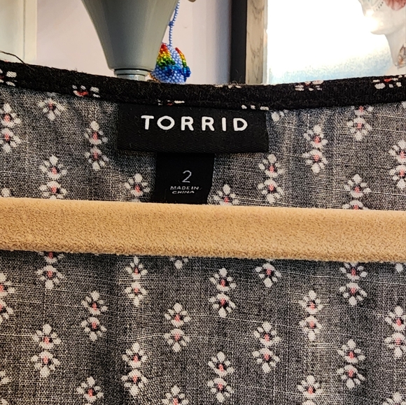 Fit and Flare tank - Picture 3 of 6